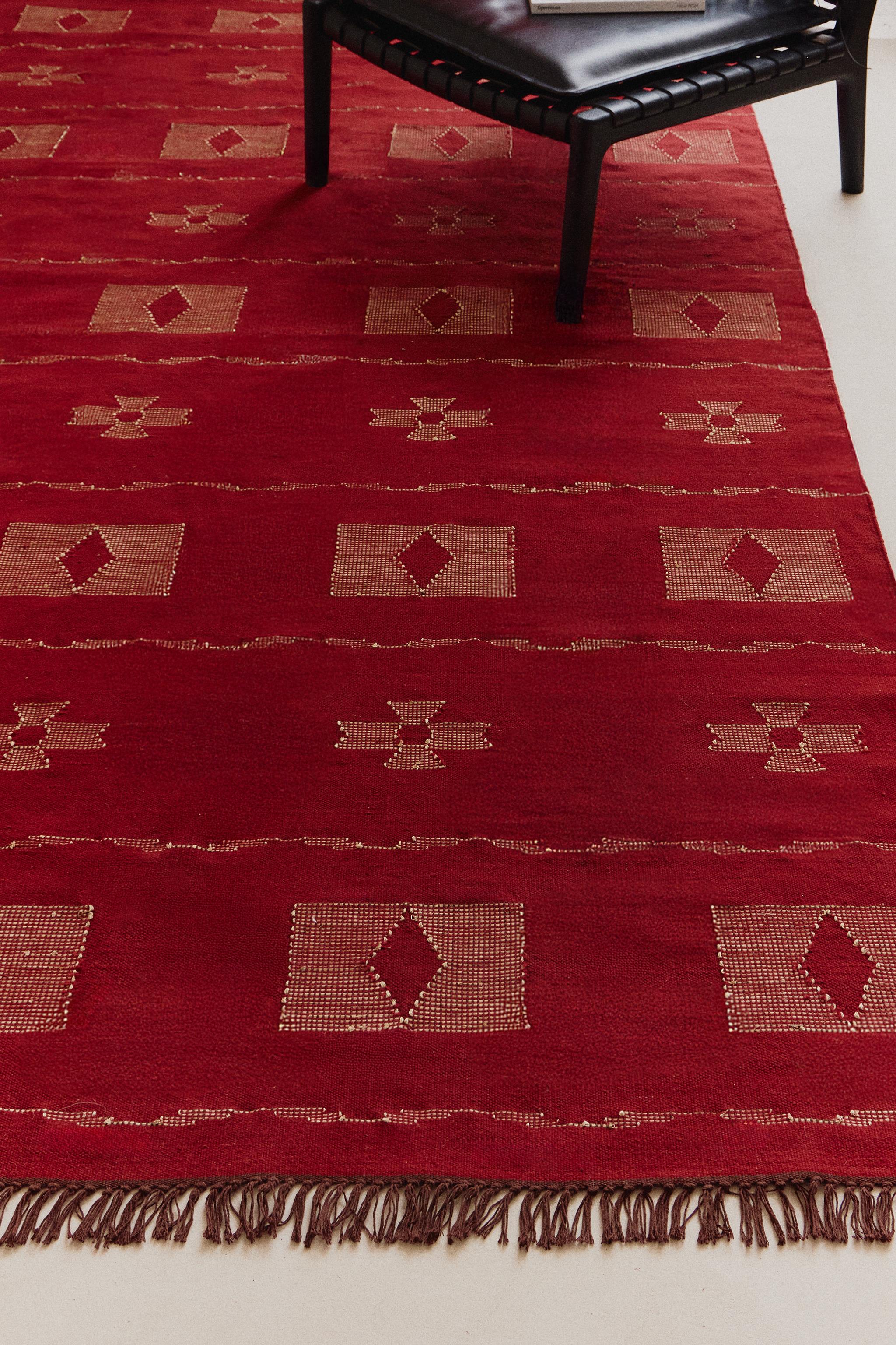 WOOL AND RAFFIA GEOMETRIC PRINT AREA RUG